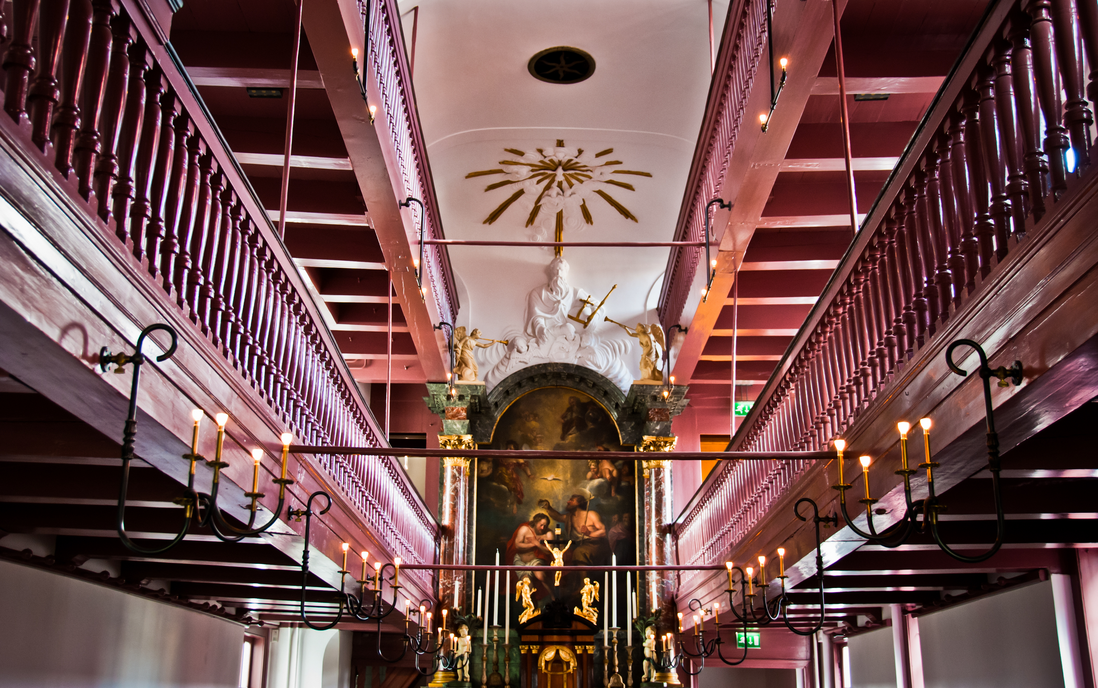 Entree of zaal van Ons' Lieve Heer op Solder